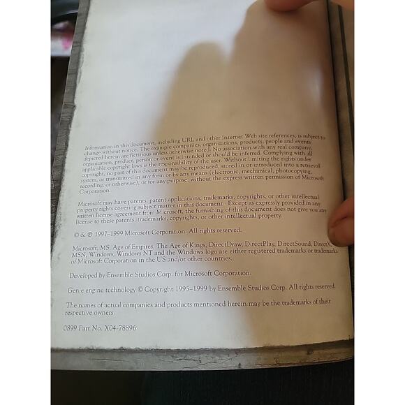 Lot of 6 Age of Empires, Starship Troopers, Galactica Soft Back Guide Books - Picture 4 of 4